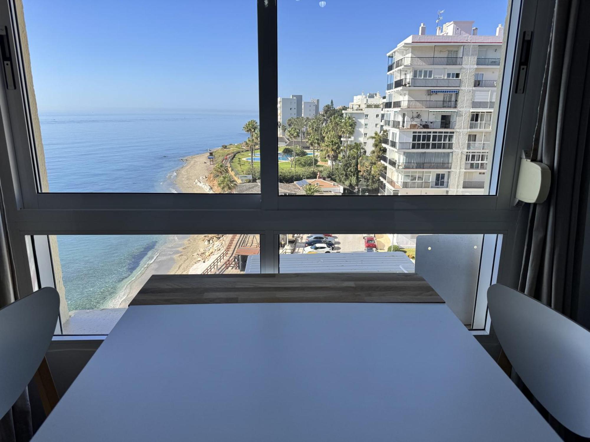 Beachfront Studio ,The View Calahonda, Panoramic Sea Views Sitio de Calahonda Buitenkant foto