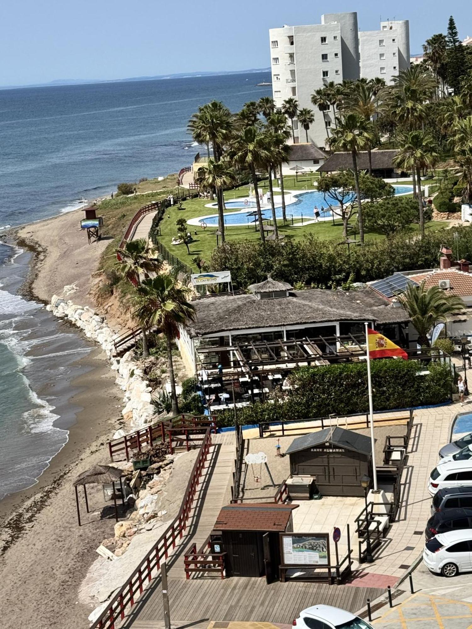 Beachfront Studio ,The View Calahonda, Panoramic Sea Views Sitio de Calahonda Buitenkant foto